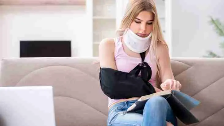 Personal Injury Settlement Questions – Keep Medical Records and Expense Documentation